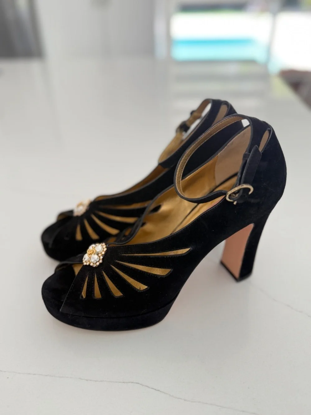 Chanel Suede Pearl Shamrock CC Heeled Sandals Black Heels Sz 40